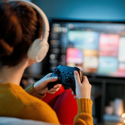 Roblox: Age Checks Requirement Upends Socialization and Chat-Dependent Games Across Platform as Developers Voice Concerns